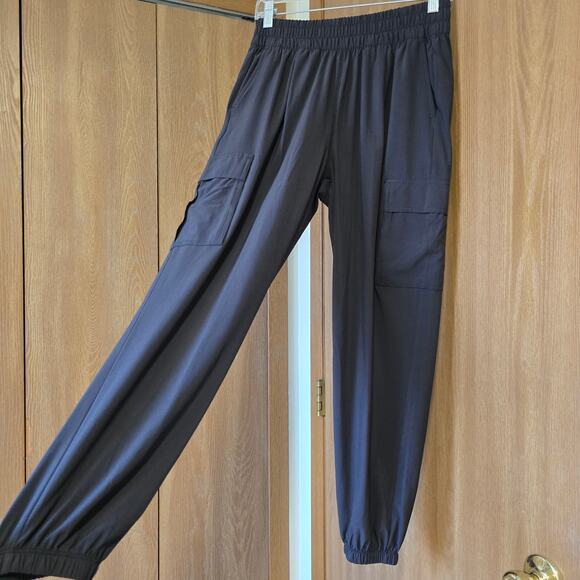 Vuori Villa Cargo Jogger Pants - Picture 4 of 12